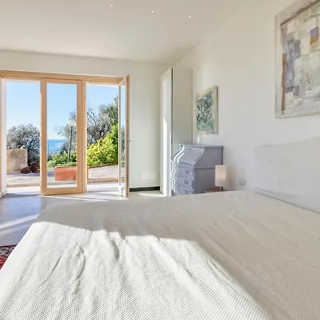 Awesome In With Wifi Holiday home