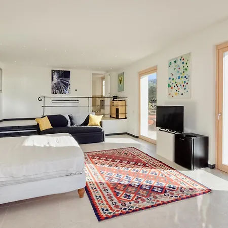 Awesome In With Wifi Holiday home Recco